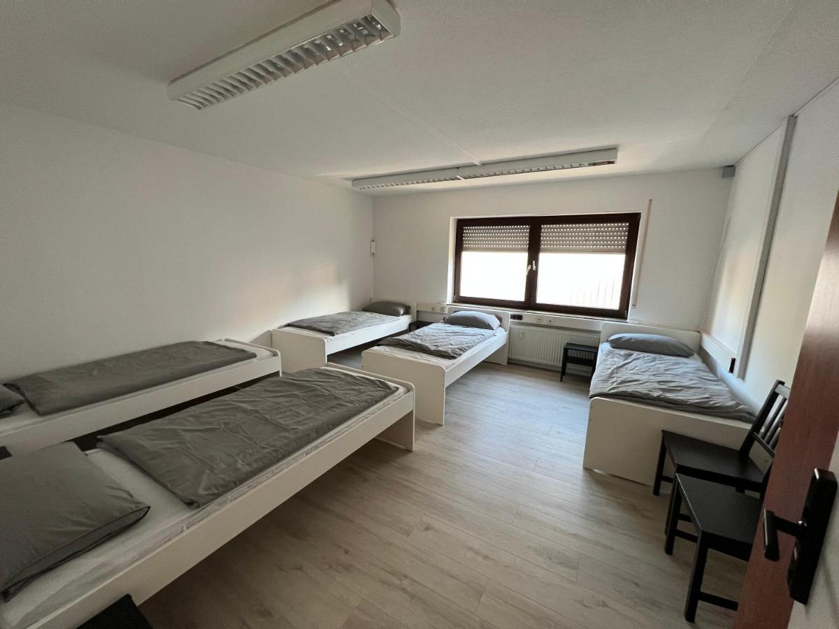 Launsbach Olymp Wettenberg - Monteurzimmer מראה חיצוני תמונה